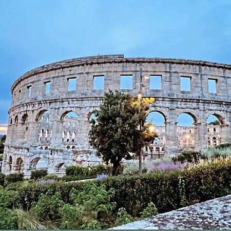 Lungo Mare With Terrace