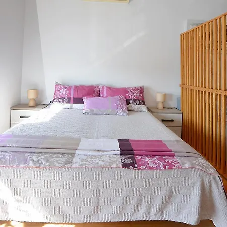 Lungo Mare With Terrace & Free Parking