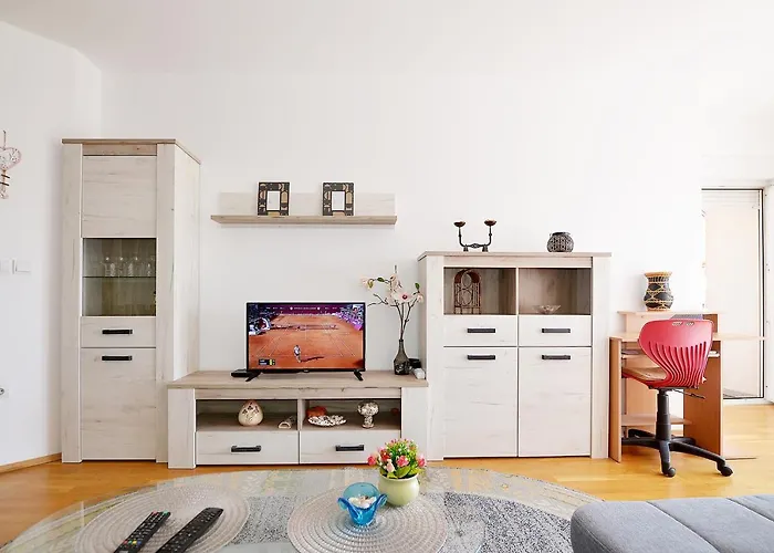 Apartamento Lungo Mare With Terrace & Free Parking *